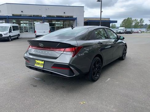 New 2026 Hyundai Elantra Sport FWD image 5