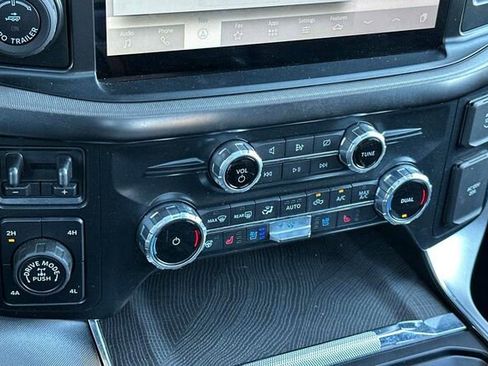 Used 2022 Ford F150 Platinum w/ Equipment Group 701A High image 17