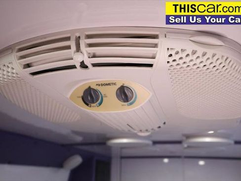 Used 2020 Mercedes-Benz Sprinter 2500 image 36