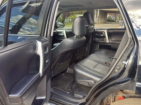 Used 2017 Toyota 4Runner Limited image 27