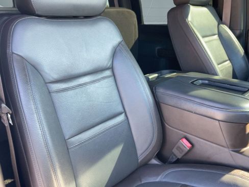 Used 2020 GMC Sierra 2500 Denali w/ Denali Ultimate Package image 24