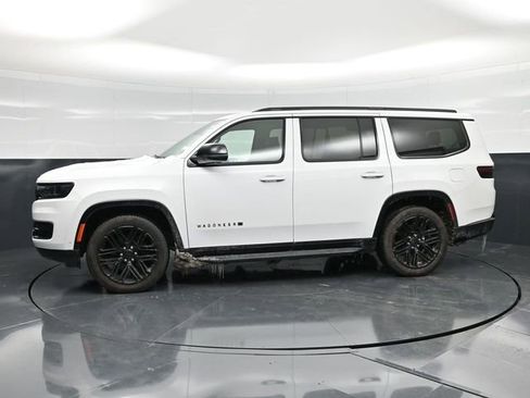 Certified 2024 Jeep Wagoneer Series II image 6