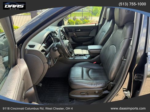 Used 2017 Chevrolet Traverse Premier image 8