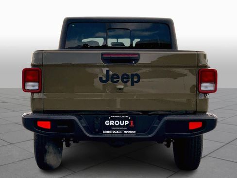 New 2026 Jeep Gladiator Sport AWD/4WD image 4