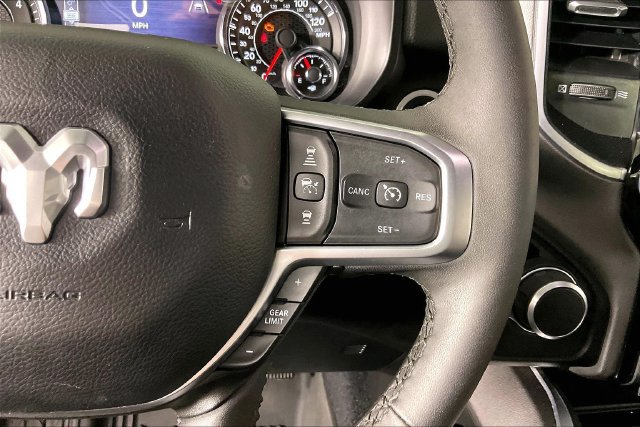 Used 2025 RAM 1500 Big Horn AWD/4WD image 11