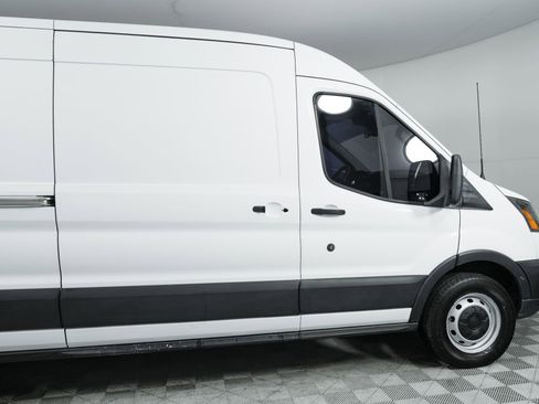 Used 2019 Ford Transit 250 148 Medium Roof image 13