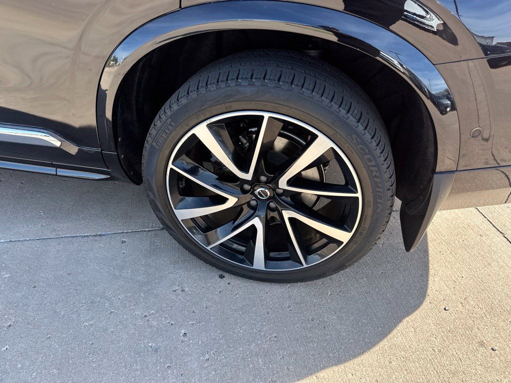 Used 2023 Volvo XC90 B6 Plus w/ Protection Package AWD/4WD image 7