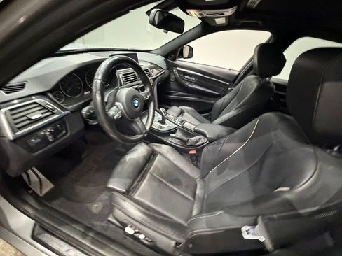 Used 2017 BMW 340i xDrive Sedan image 27