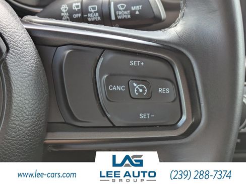 Used 2018 Jeep Wrangler Unlimited Sport S AWD/4WD image 20