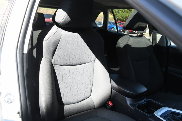 Certified 2025 Toyota RAV4 XLE w/ Convenience Package AWD/4WD image 27
