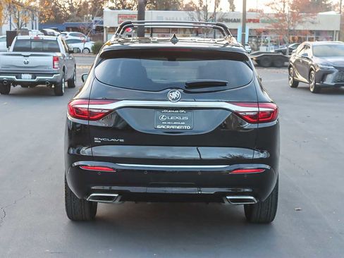 Used 2021 Buick Enclave Avenir w/ Avenir Technology Package image 3