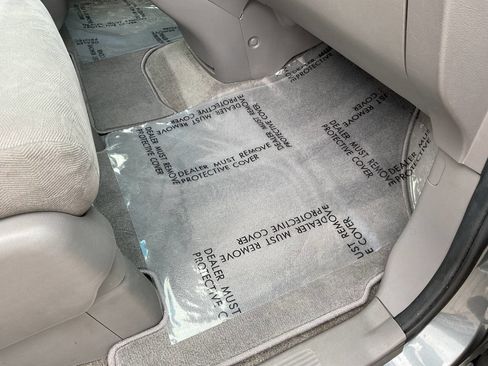 Used 2010 Honda Odyssey EX image 37