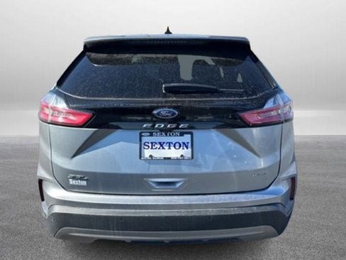 Certified 2024 Ford Edge SEL image 9