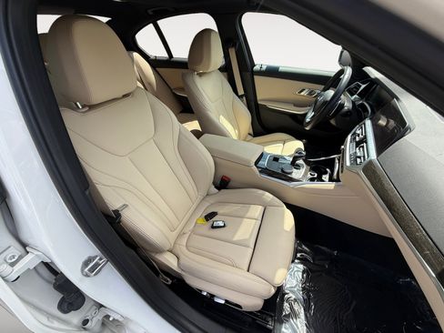 Used 2021 BMW 330e w/ Driving Assistance Package RWD image 19