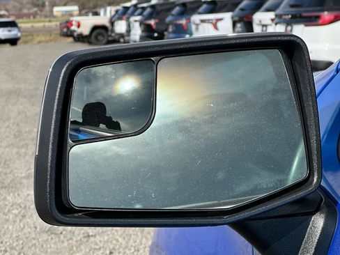 Used 2025 Chevrolet Silverado 1500 LT image 50