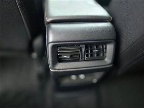 Used 2025 Honda CR-V Sport image 17