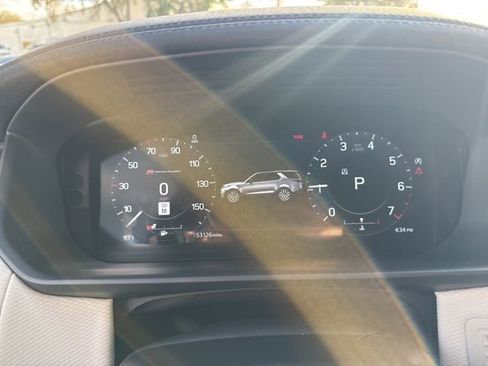 Used 2021 Land Rover Discovery HSE R-Dynamic image 20