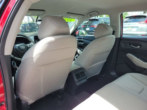 Used 2025 Honda Accord LX image 10