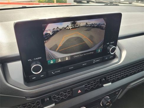 Used 2023 Honda Accord EX image 14