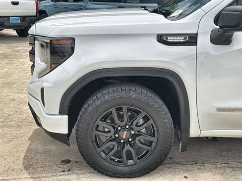 Used 2024 GMC Sierra 1500 Elevation AWD/4WD image 32