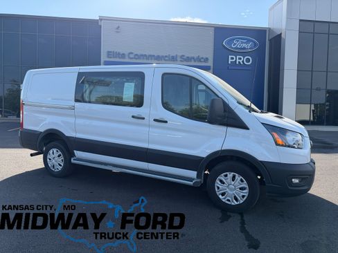 Used 2024 Ford Transit 250 Low Roof w/ Exterior Upgrade Package RWD image 1