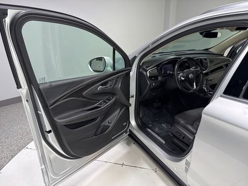 Used 2018 Buick Envision Premium image 8