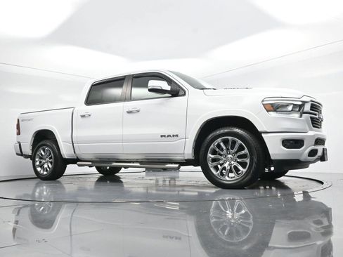 Used 2022 RAM 1500 Laramie AWD/4WD image 42