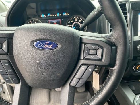 Used 2016 Ford F150 XLT w/ Equipment Group 302A Luxury image 16