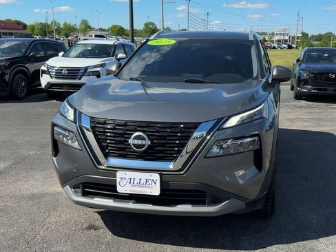 Used 2023 Nissan Rogue SV w/ SV Premium B Package AWD/4WD image 2