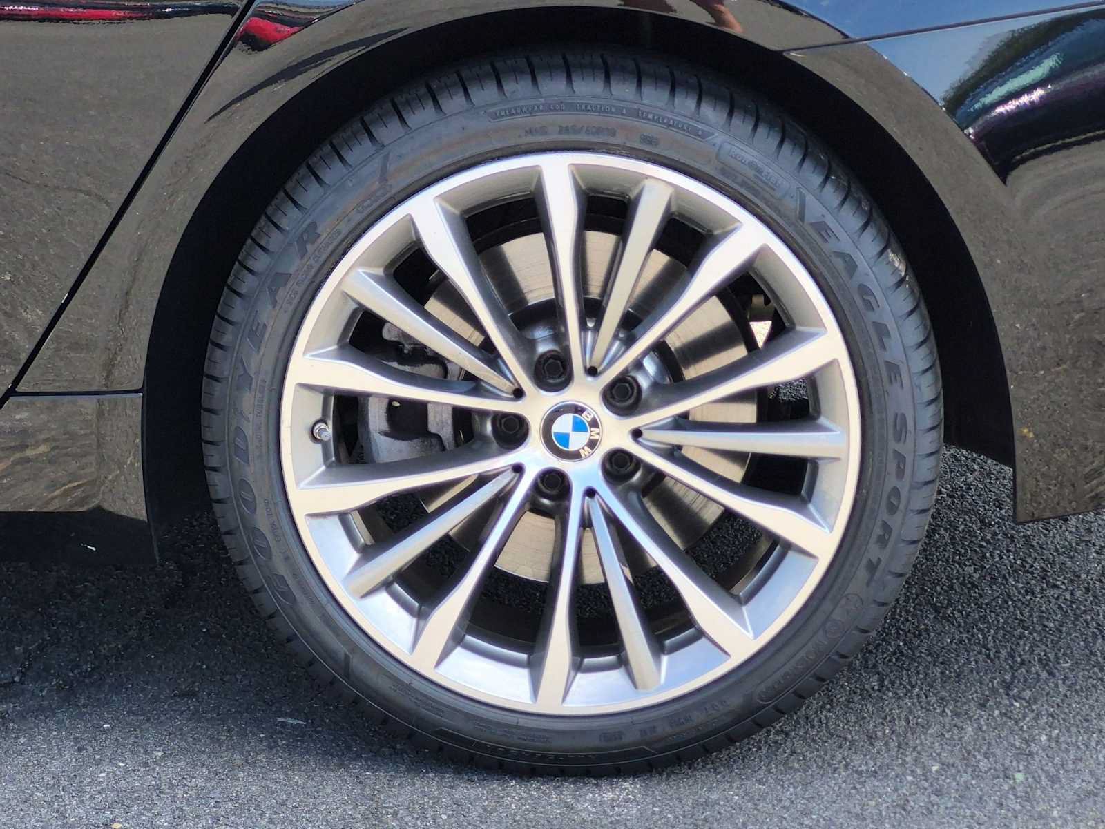 Used 2023 BMW 540i xDrive w/ Premium Package AWD/4WD image 14
