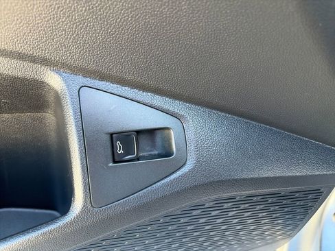 Used 2019 Volkswagen Jetta S w/ Driver Assistance Package image 17