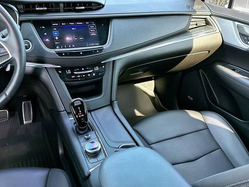 Used 2020 Cadillac XT5 Sportv image 25