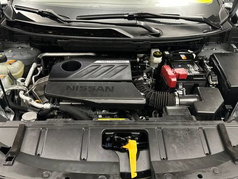 Used 2023 Nissan Rogue Platinum w/ Platinum Premium Package AWD/4WD image 11