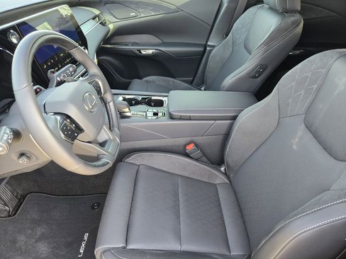 New 2026 Lexus RX 450h AWD image 8
