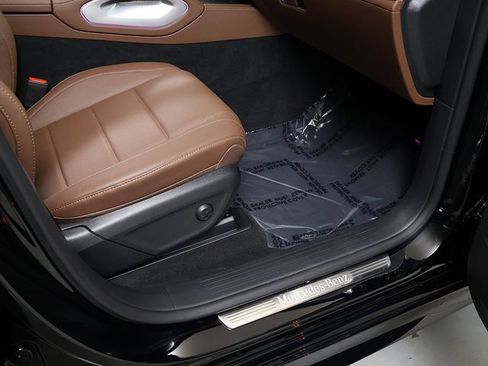 Certified 2026 Mercedes-Benz GLE 450 4MATIC image 38