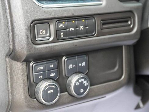 Used 2023 Chevrolet Tahoe RST AWD/4WD image 13
