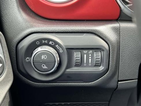 Used 2022 Jeep Gladiator Rubicon image 28