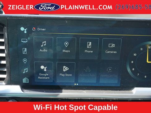 Used 2023 Chevrolet Silverado 1500 LT AWD/4WD image 19