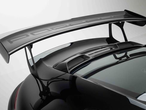 Used 2018 Porsche 911 GT2 RS image 62