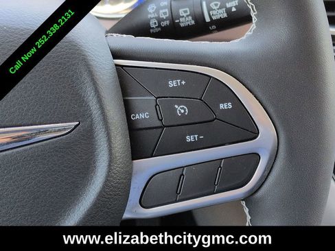Used 2024 Chrysler Voyager LX FWD image 26