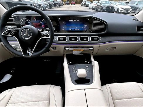 New 2026 Mercedes-Benz GLE 350 4MATIC image 8