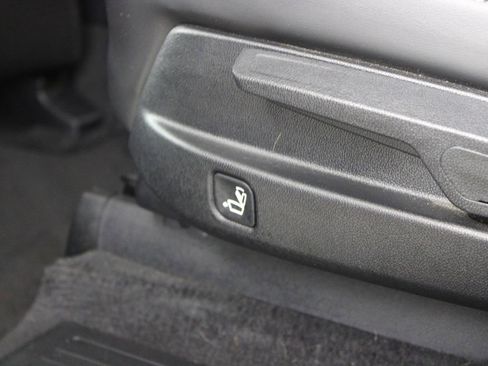 Used 2021 Kia Sorento S w/ Panoramic Sunroof Package image 29