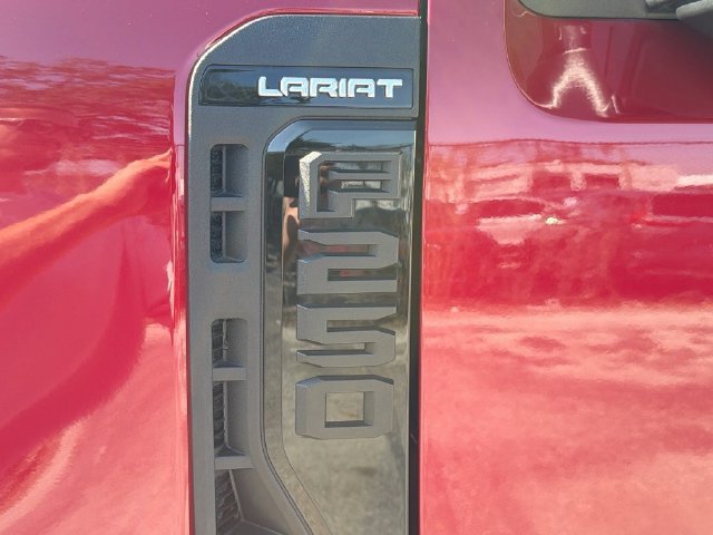 Used 2025 Ford F250 Lariat w/ Lariat Ultimate Package AWD/4WD image 11