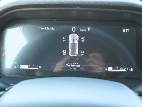 New 2025 Jeep Grand Cherokee Altitude image 34