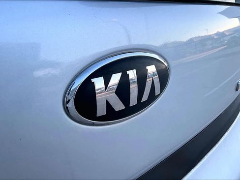 Used 2016 Kia Soul + w/ Eco Package image 29