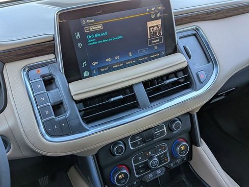 Used 2023 Chevrolet Tahoe Premier w/ Premium Package image 22