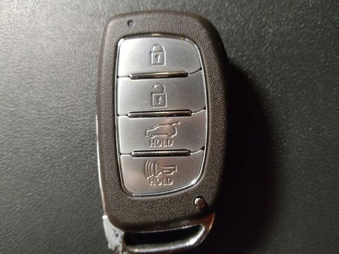 Used 2021 Hyundai Tucson SEL w/ Cargo Package image 32