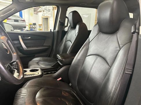 Used 2012 GMC Acadia SLT w/ Technology Package AWD/4WD image 13