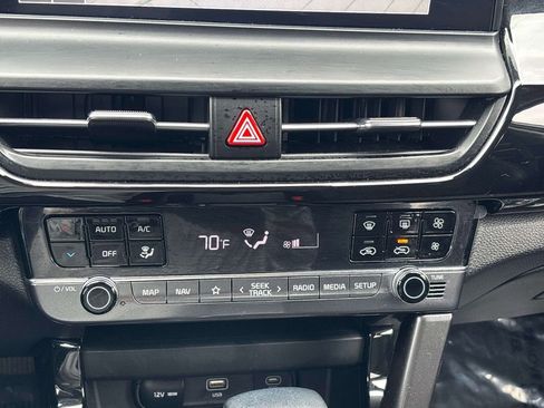 Used 2024 Kia Seltos X-Line AWD/4WD image 27