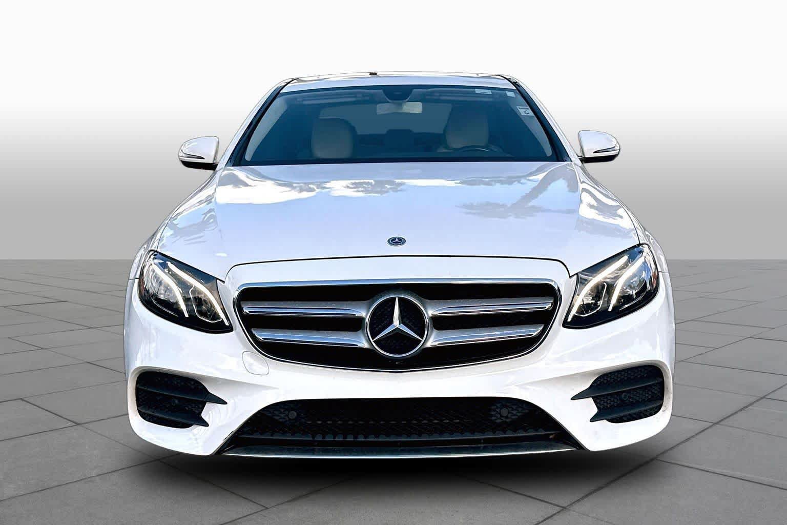 Used 2018 Mercedes-Benz E 300 image 3
